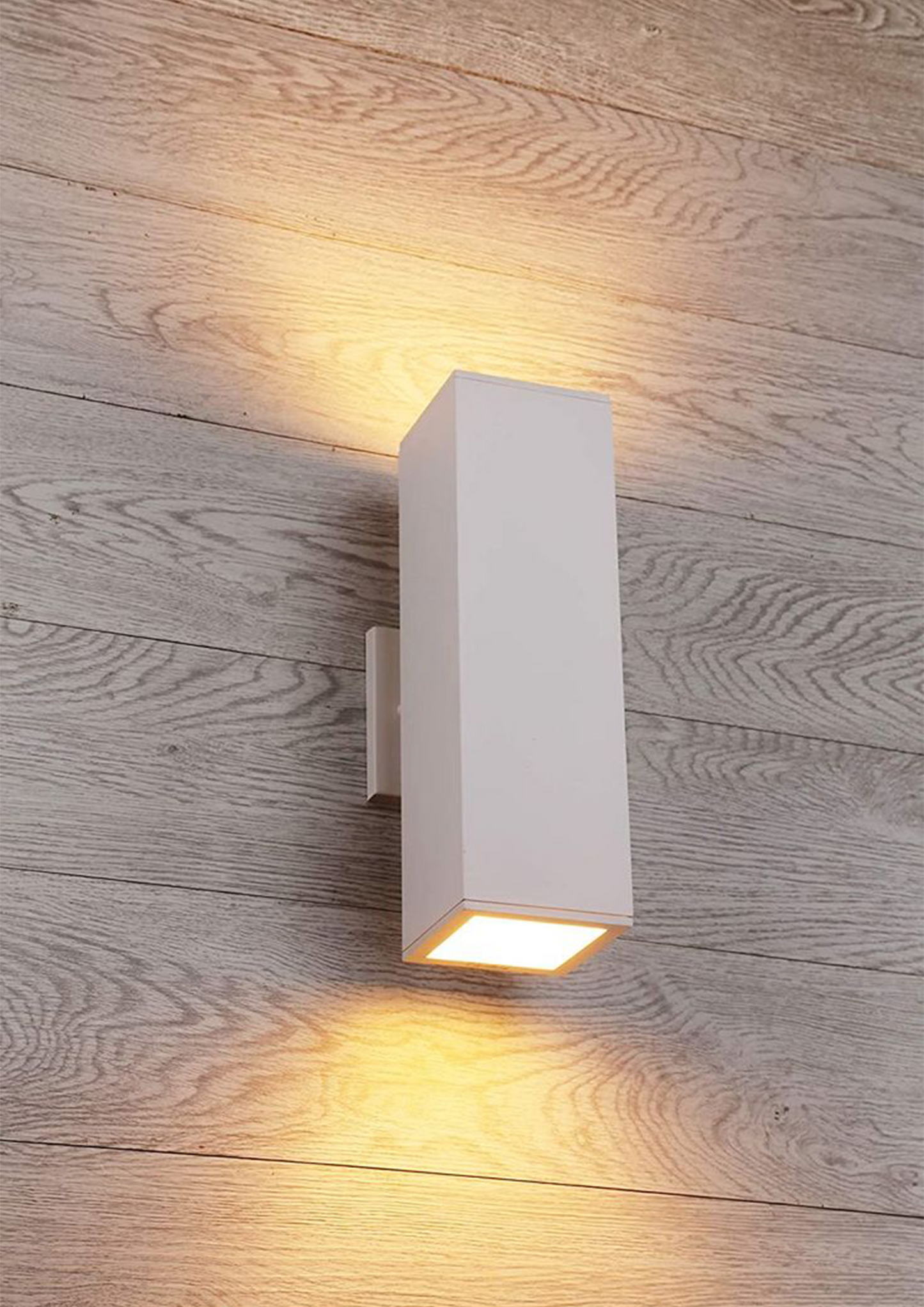 Stria wall light