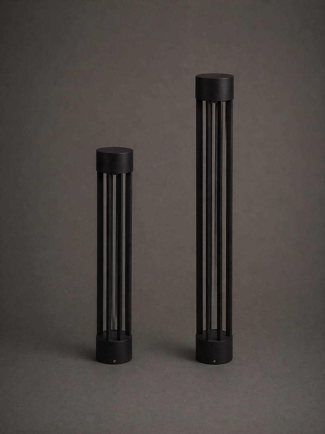 Stria Outdoor Bollard