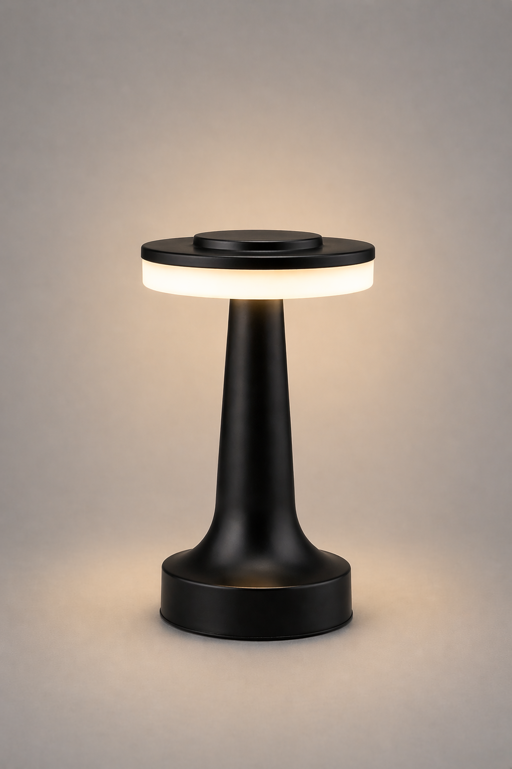 Black Eclipse Base Table Lamp