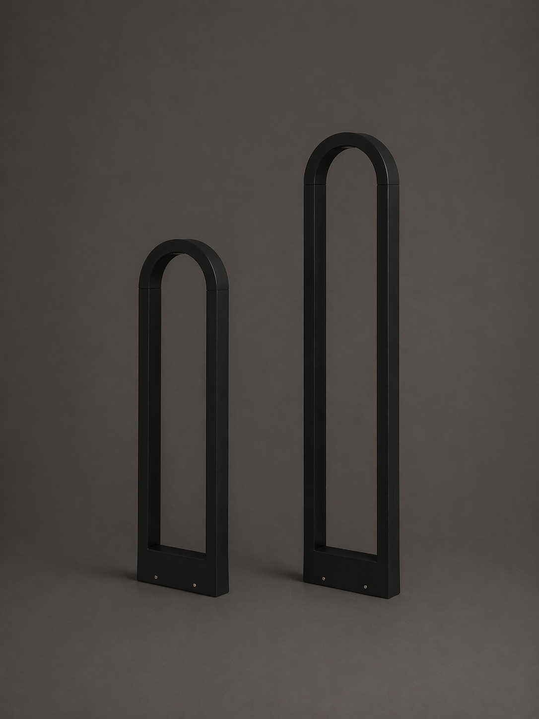 Loop Outdoor Bollard