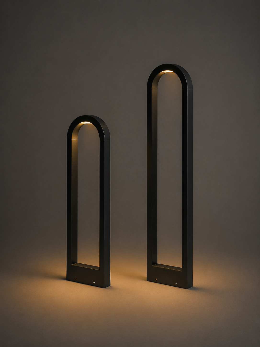 Loop Outdoor Bollard