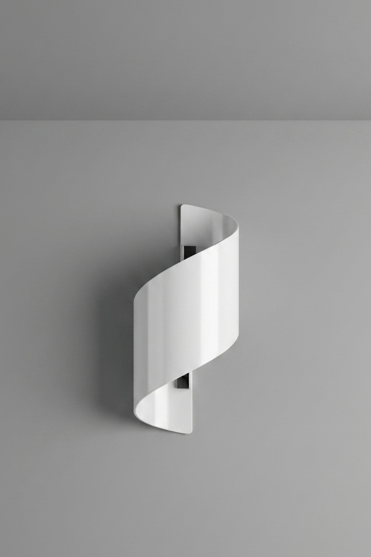 Ribbon White wall light