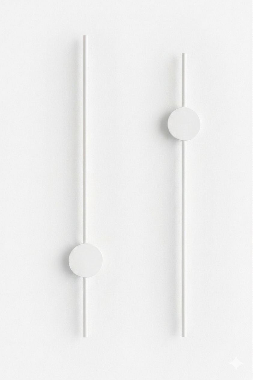 Lumeline black wall light