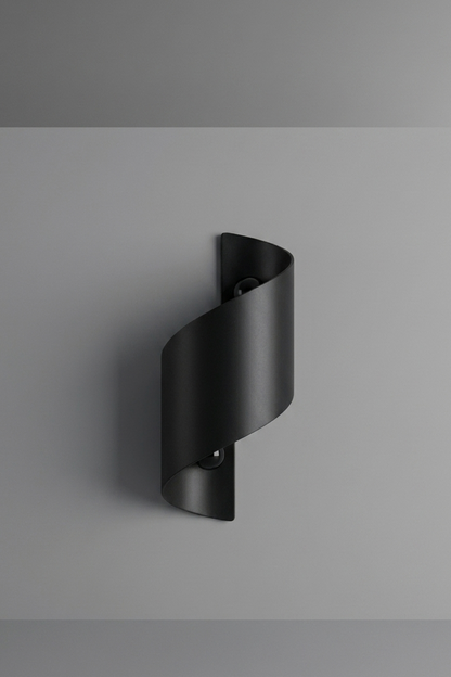 Ribbon Black wall light