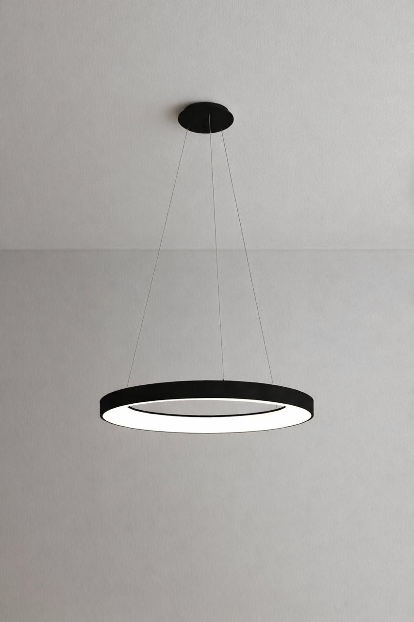 Black Oro Pendant