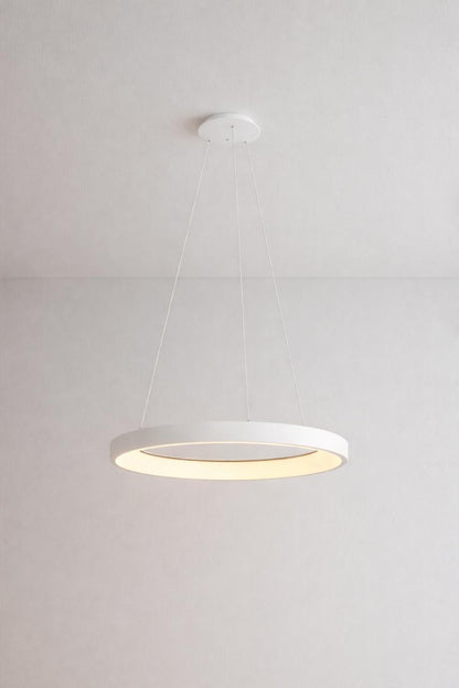 White Oro Pendant