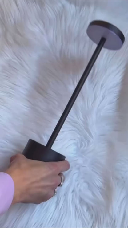 Black Elegant stem Table Lamp