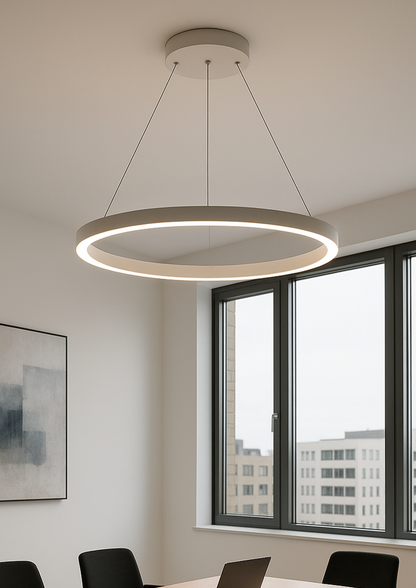 White Oro Pendant